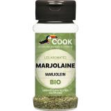 MARJOLAINE EN FEUILLES